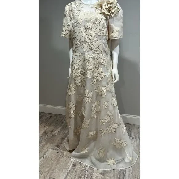 ❌❌ Sold Teri Jon by Rickie Freeman Ivory and Gold Floral Jacquard A-line Gown - Picture 10 of 12